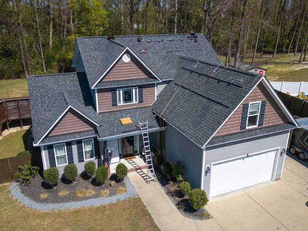 Best Commercial Roofing Services  in Dinuba, CA